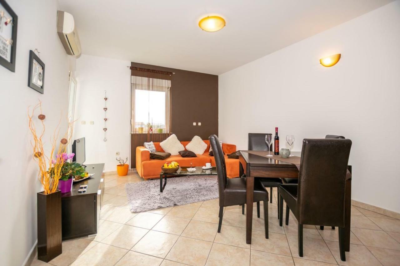פאז'אנה Apartment Keti מראה חיצוני תמונה