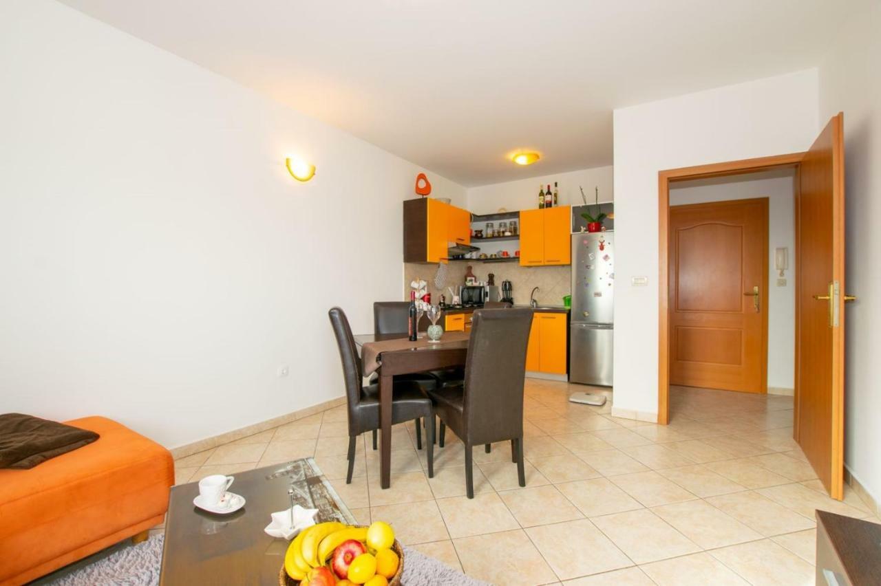 פאז'אנה Apartment Keti מראה חיצוני תמונה